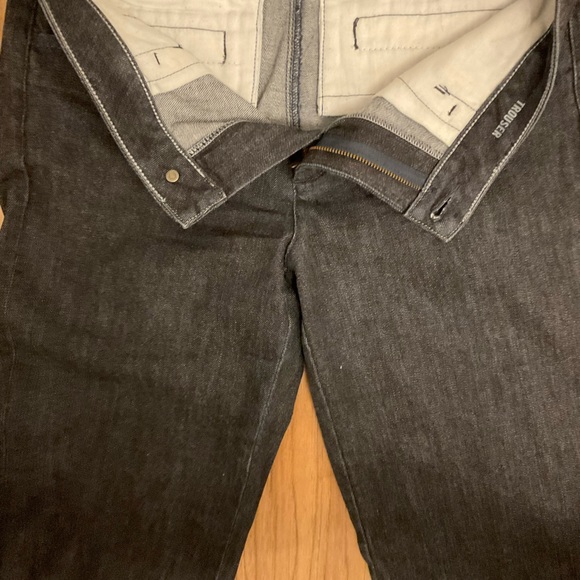 Banana Republic Black Jean Trouser, Size 28 - Picture 5 of 5